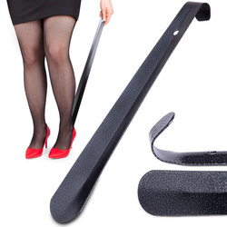 Łyżka do butów metalowa 66 cm - różne kolory